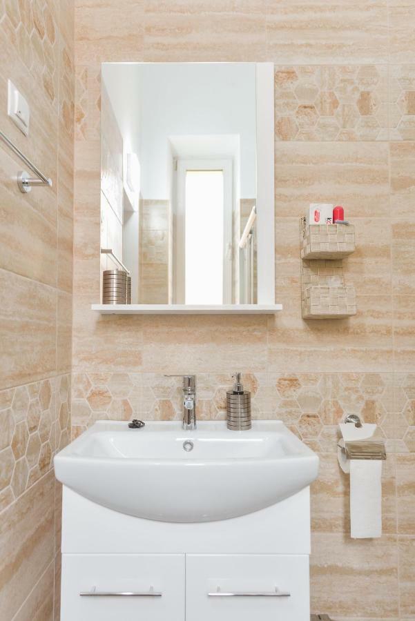 Casa Vlabisa Centru Hotel Cluj-Napoca Luaran gambar